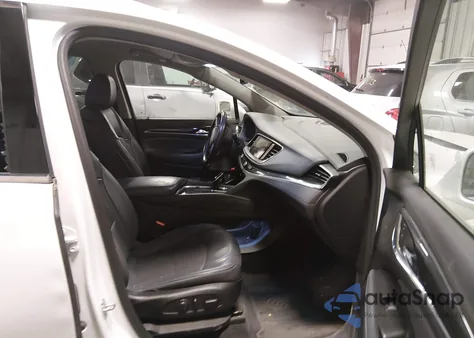 2018 Buick Enclave Essence z USA, uszkodzony, nr VIN 5GAEVAKW9JJ250641